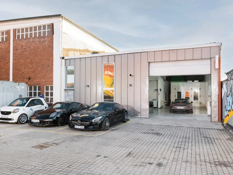 Dein Lackierer Hamburg | Autolackierung & Unfallinstandsetzung