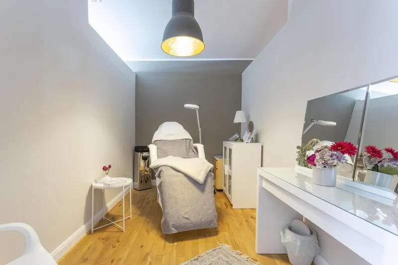 Silhouette Brasil Waxing Studio