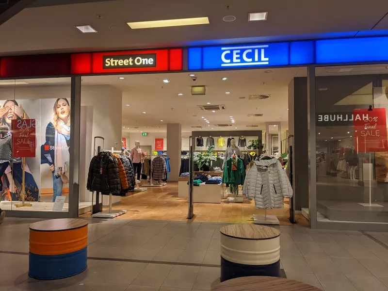 Street One und CECIL Store Hamburg