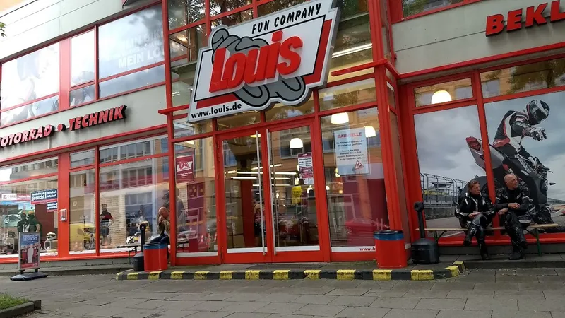 Louis Hamburg-Hammerbrook - Motorradbekleidung und Motorradzubehör