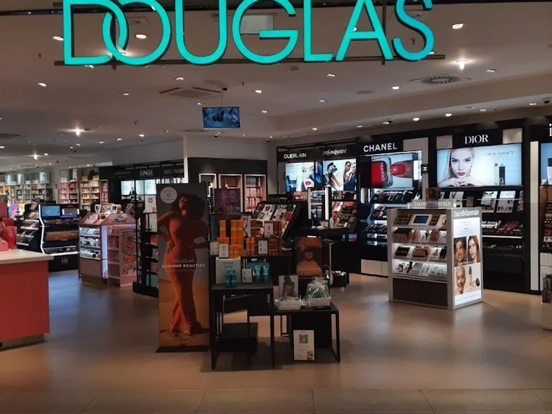 Douglas Hamburg QUARREE Wandsbek