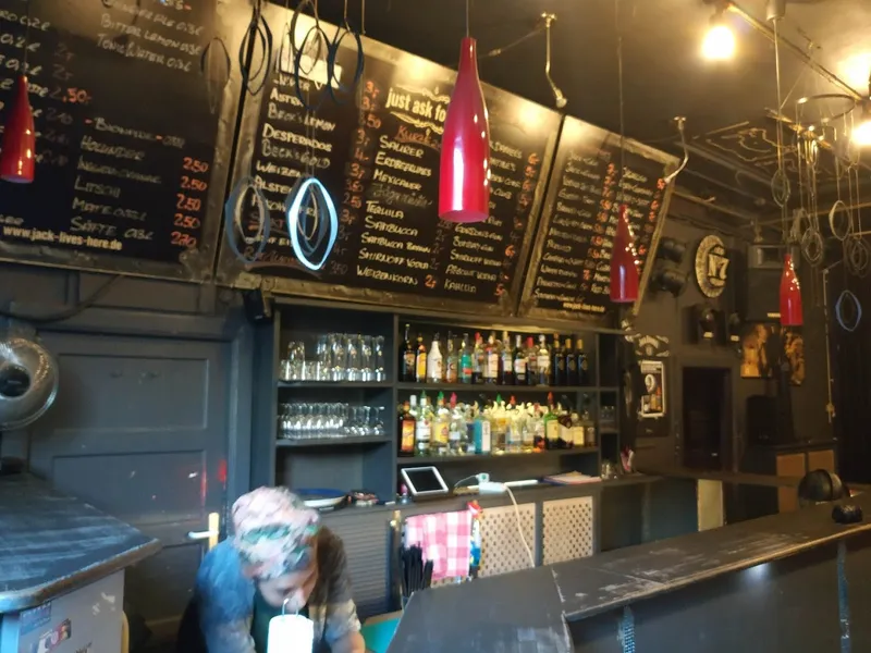 Bar 227
