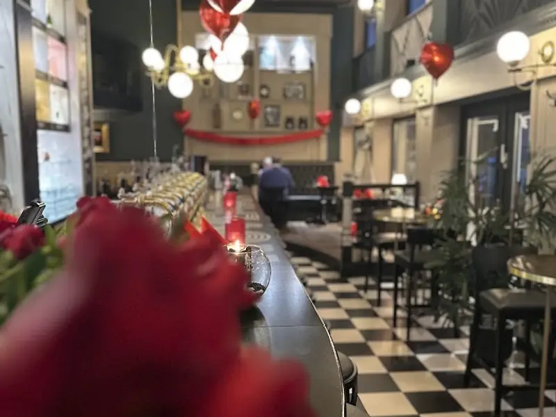 November Cafe Bar Restaurant