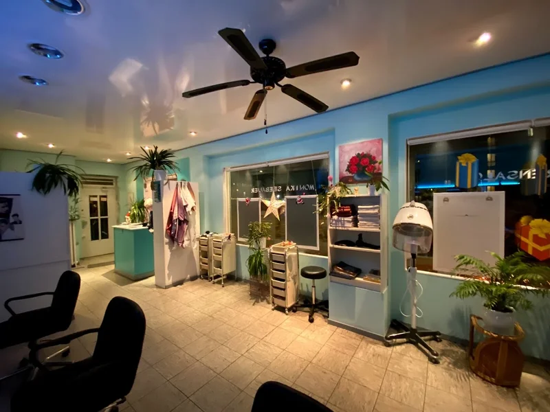 Monika Seebauer Damen- u. Herrenfriseur