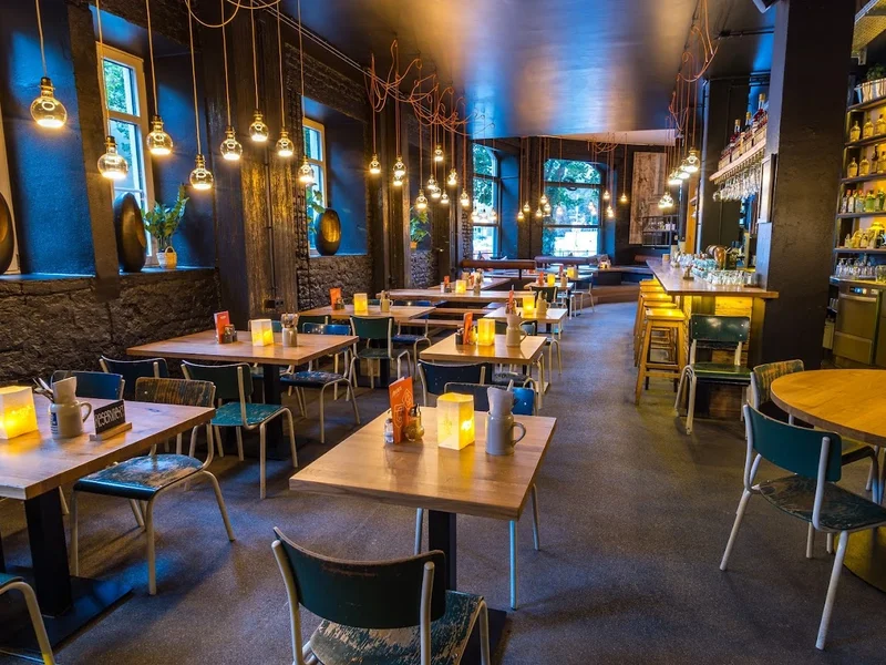 Rosi Kaffeehaus & Bar