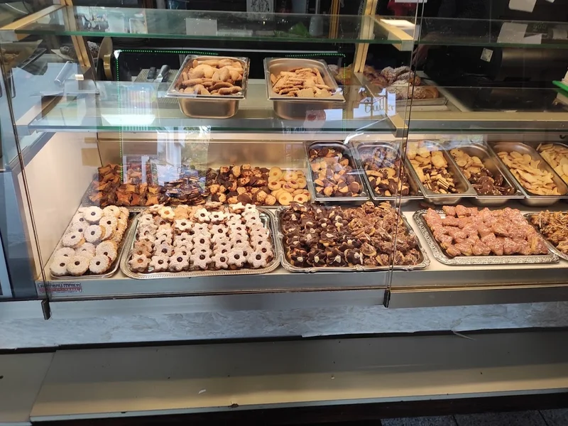 Karolina Schmidhofer Konditorei - Cafe