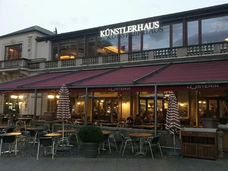 L'Osteria München Künstlerhaus