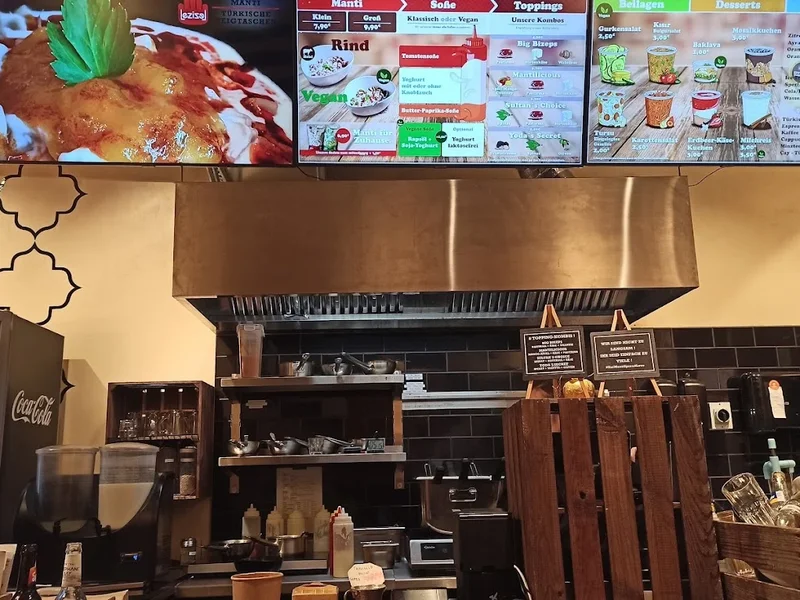 Lezizel Manti - Maxvorstadt