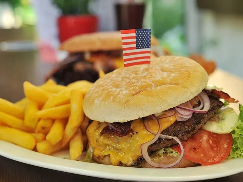 New York Bistro & Wolf’s Burger