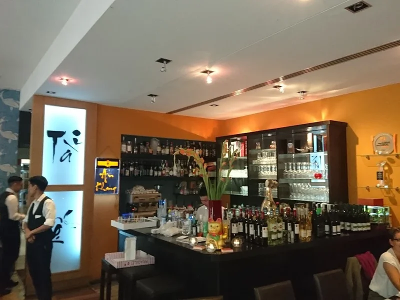 Q&Q Asian Fusion Kitchen