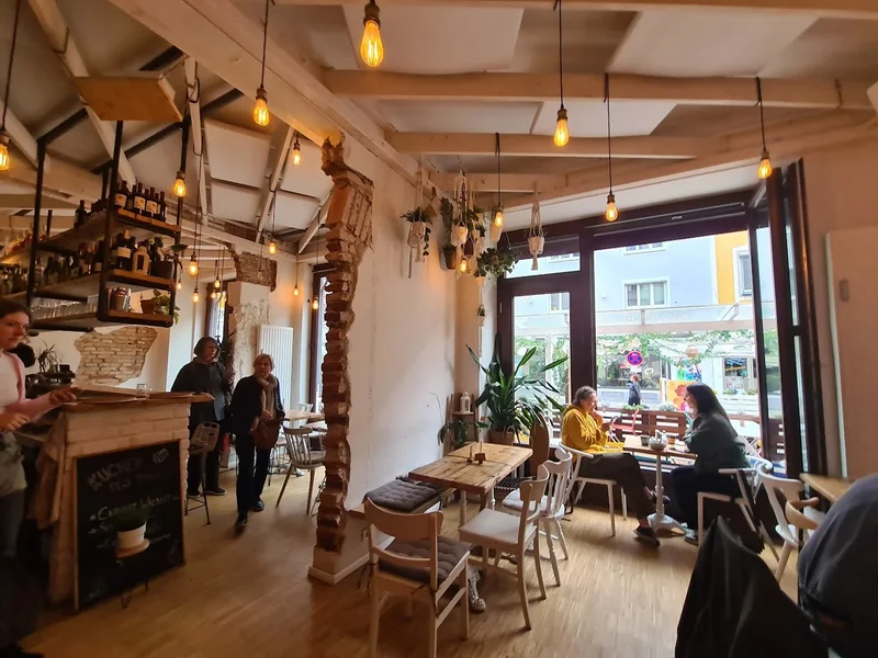 Botanista Café Club