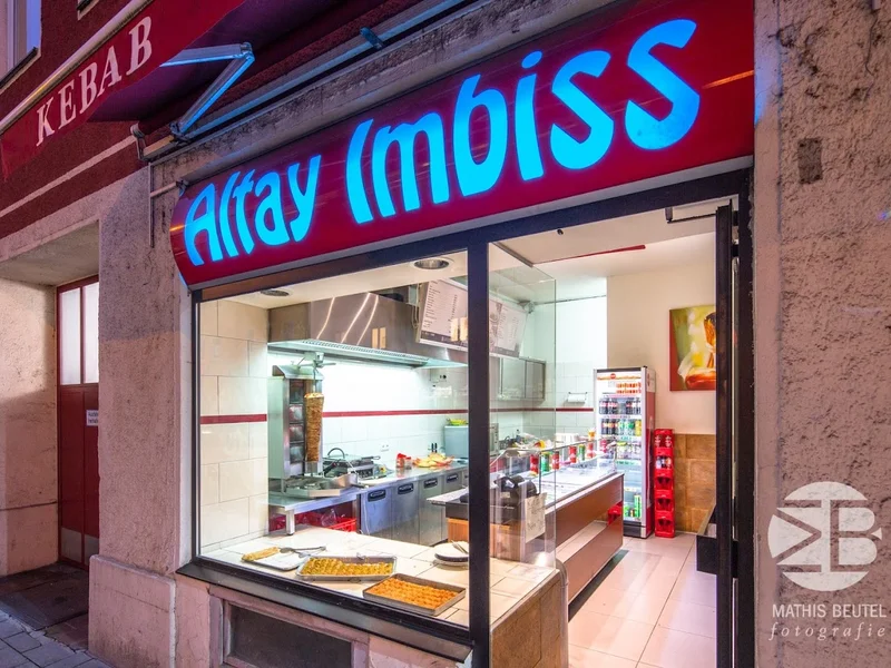 Rudis Imbiss - Wiedereröffnung unter neuer Führung