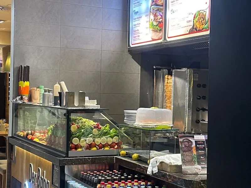 Der Baba Döner Köfte Salonu