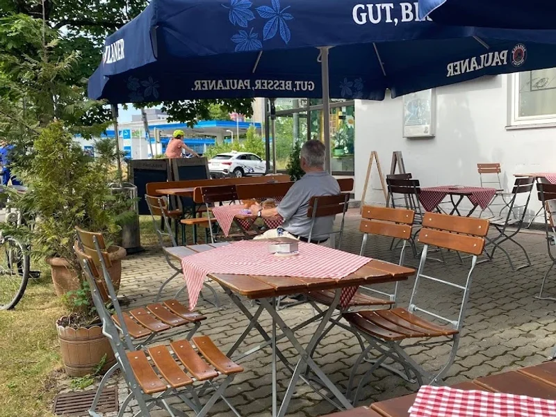 Karolina Schmidhofer Konditorei - Cafe