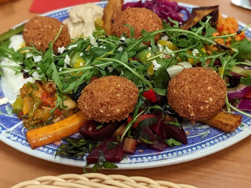 Natursaftbar & Falafel Amer