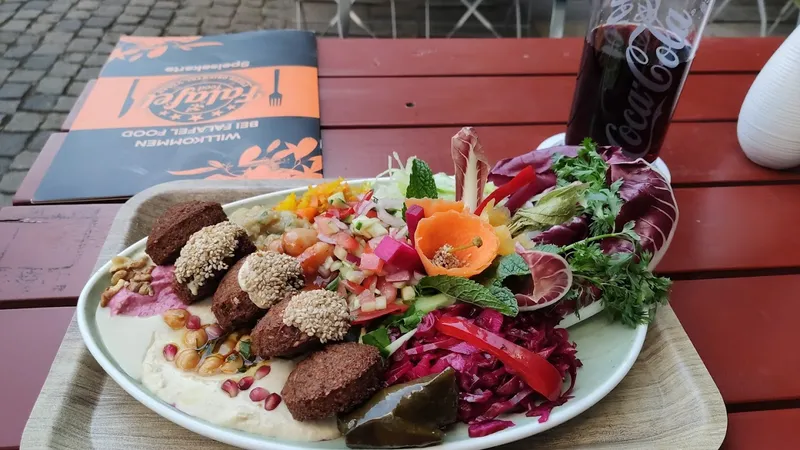 Falafel Food مطعم حلال