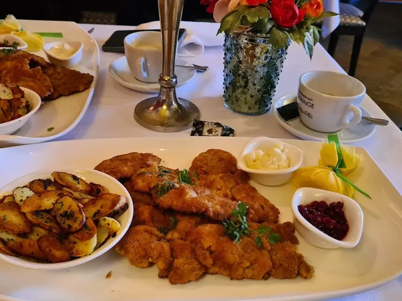 Schlosswirtschaft Schwaige Nymphenburg GmbH