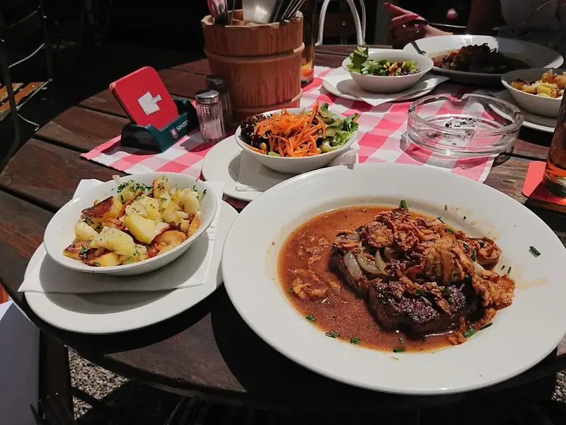 Gasthaus Perlacher Hof