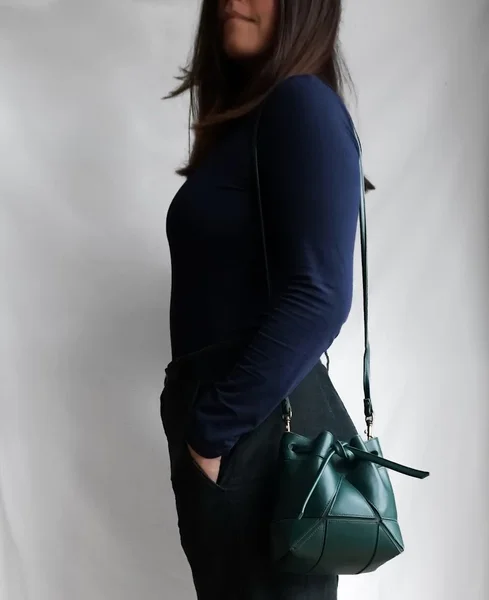 lara kazis