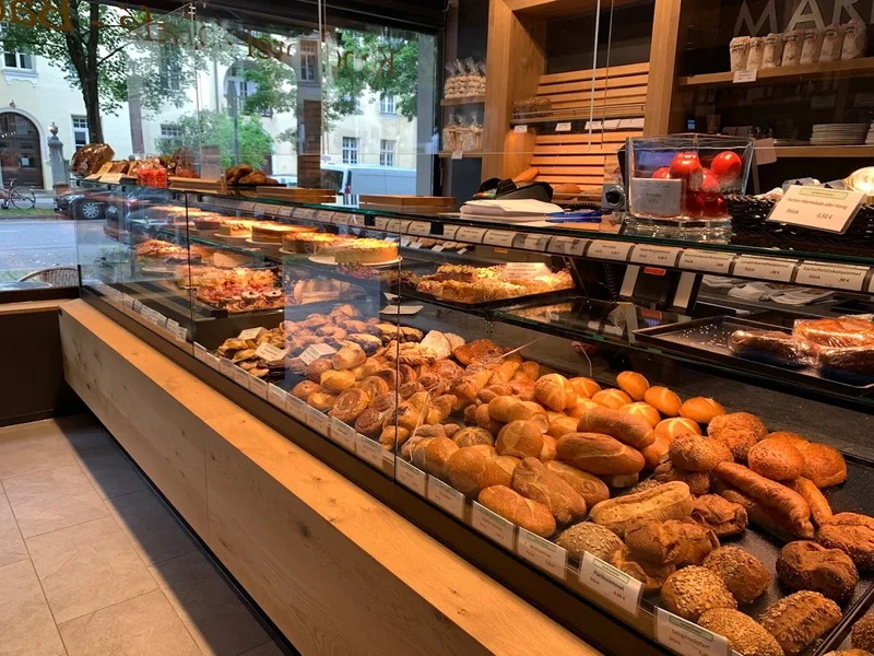 Konditorei-Café-Bäckerei W. Schmid