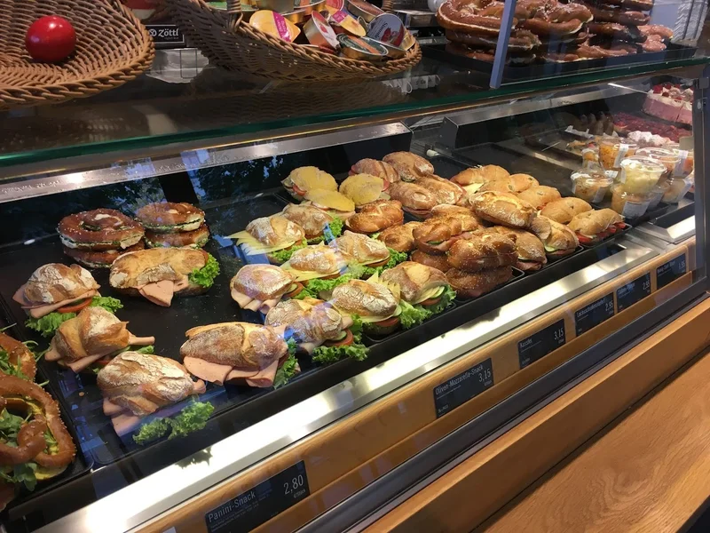 Vinzenz Zöttl Bäckerei-Konditorei GmbH & Co. KG