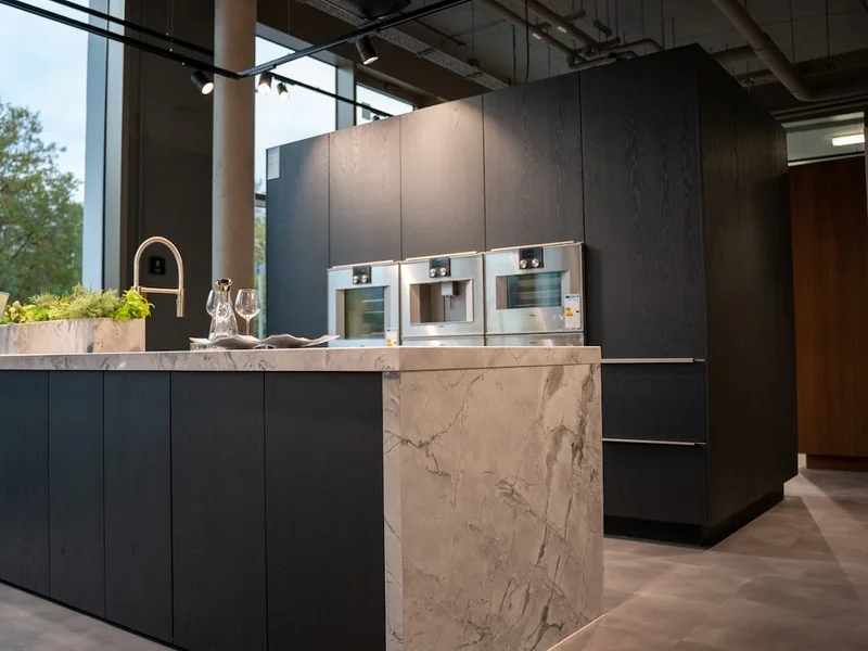PLANA Küchenstudio München-Süd