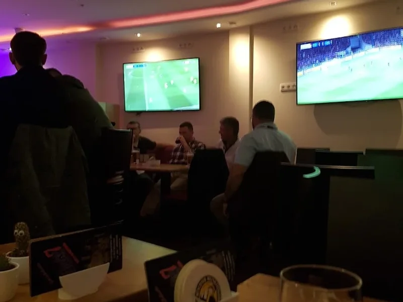 Lucky7 Sportsbar