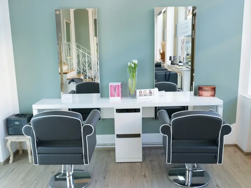 Cultura Capelli Hair Design