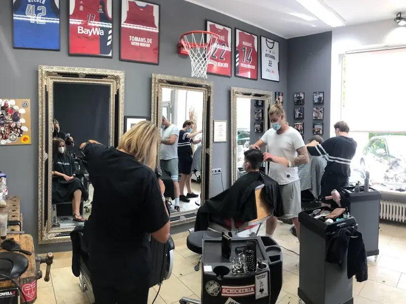 TOMAN’S Barbiere & Friseure