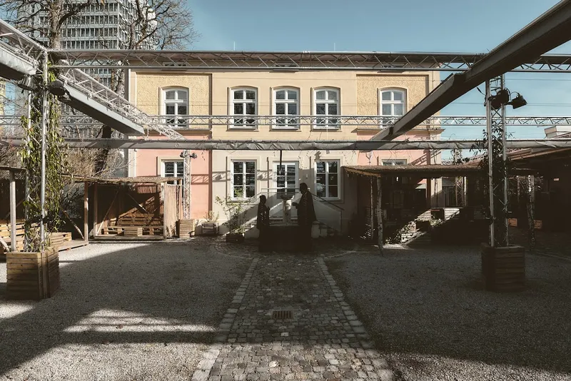 Villa Flora | Eventlocation | Glanz & Gorilla