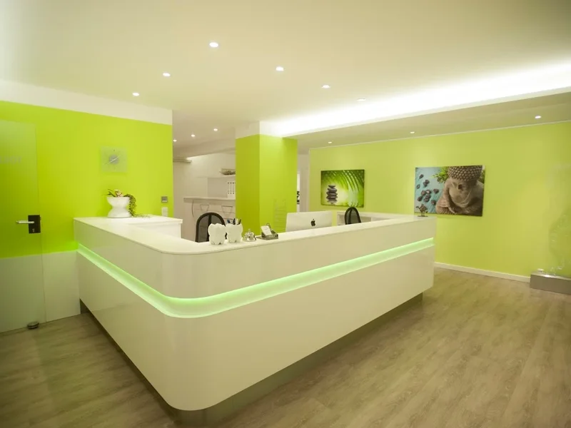 Zahnarztpraxis Dr. Kroyer