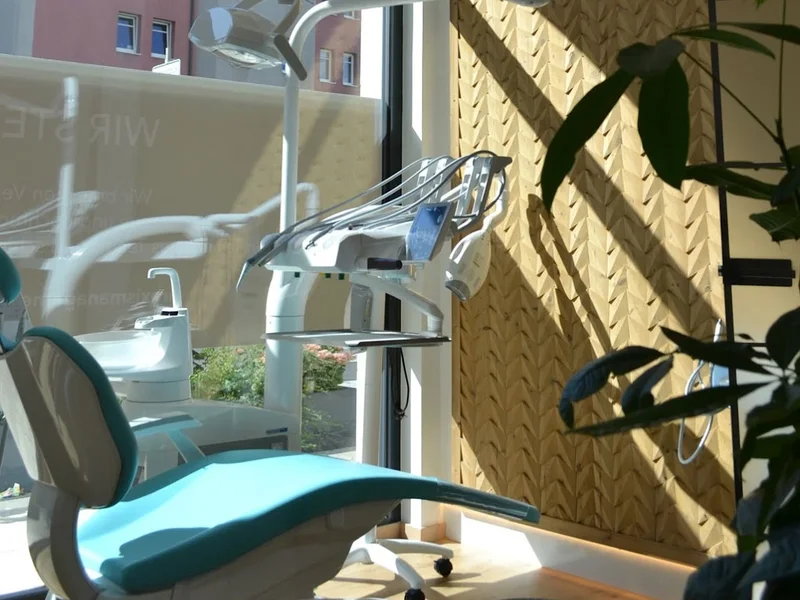 Zahnarzt-Pasing ZAHNDESIGN Barbutova & Kollegen