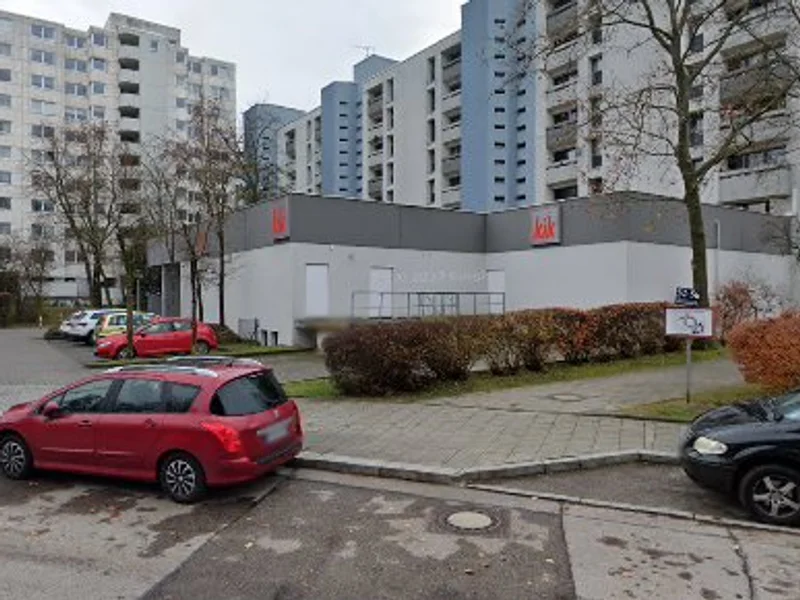 Herr Martin Staudacher