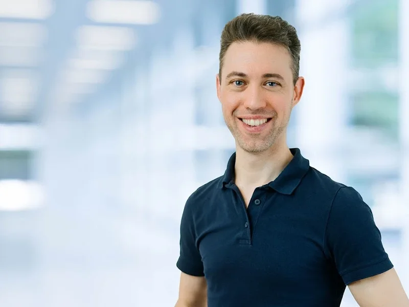 Prof. Dr. Dr. Markus Reinholz - Hautarzt München Schwabing