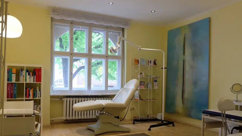 Hautarzt München | Dr. med. Hannes Reinhardt