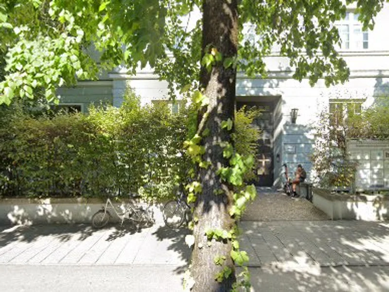 Hautarzt am Rotkreuzplatz