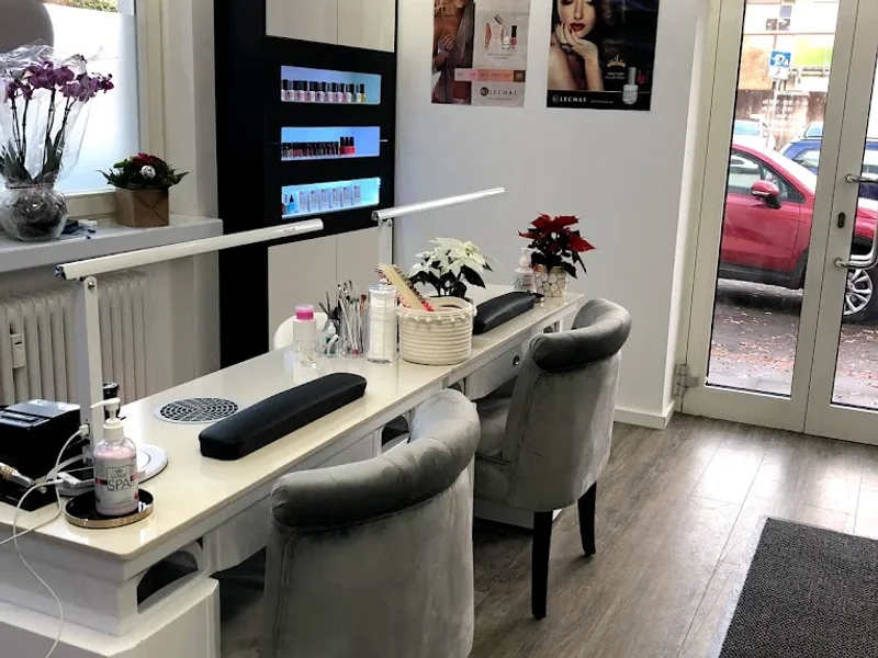 Qu'en Nagelstudio Rahlstedt