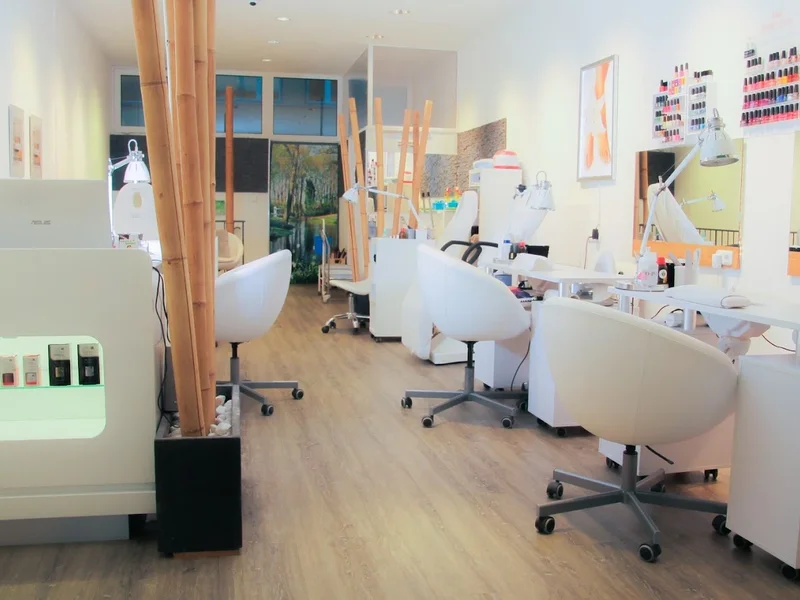 Kosmetik und Massage