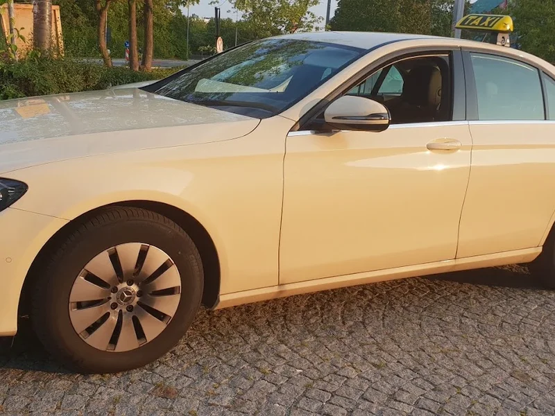 Avantgarde Taxi GmbH