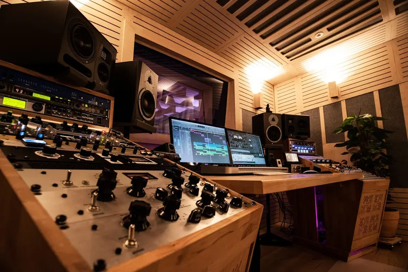 TWH Tonstudio München | Musikstudio, Musikproduktion | mieten