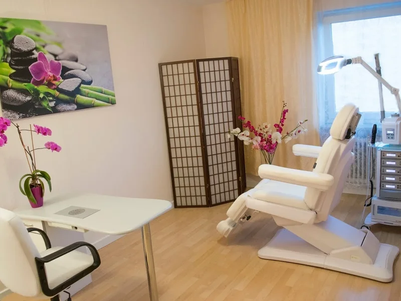 Sandijas Medical Beauty. Kosmetik und Fußpflege.