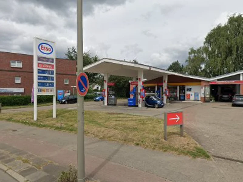 Esso Station Hamburg Rahlstedter Strasse