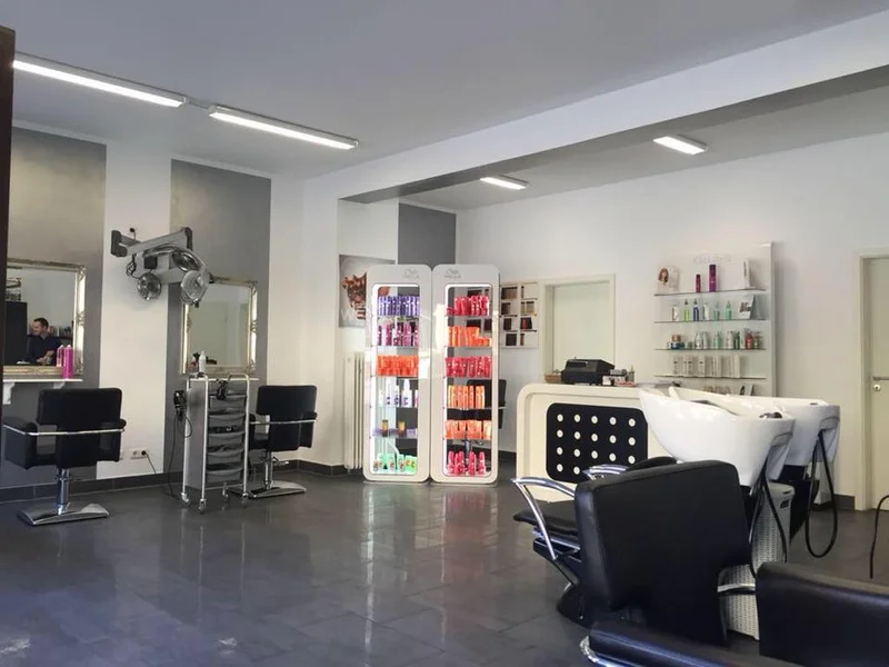 Damen und Herren Friseursalon Studio11