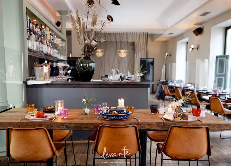Levante - Mezze Bar & Restaurant (mediterrane, orientalische Küche) - München
