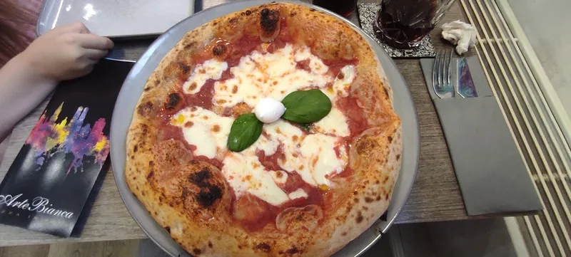 ArteBianca-pizza in pala