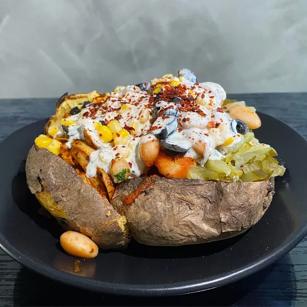 KARTOFFELKÖNIG RIEM (vegan Döner und Kumpir)