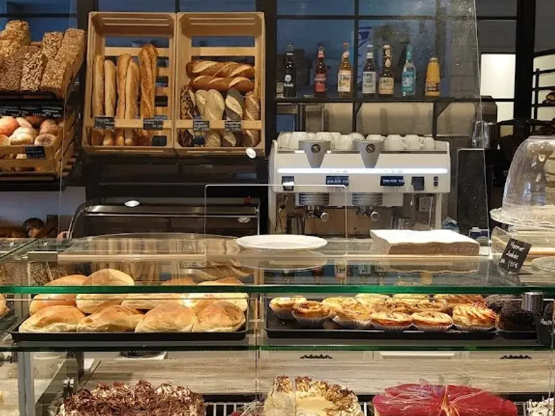 Café Luise, kleine Bäckerei