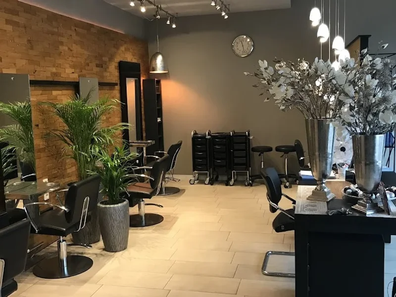 Frisuren Trendschmiede