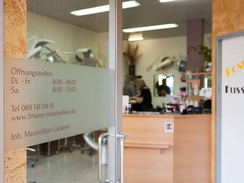 Friseur & Kosmetik Maximilian