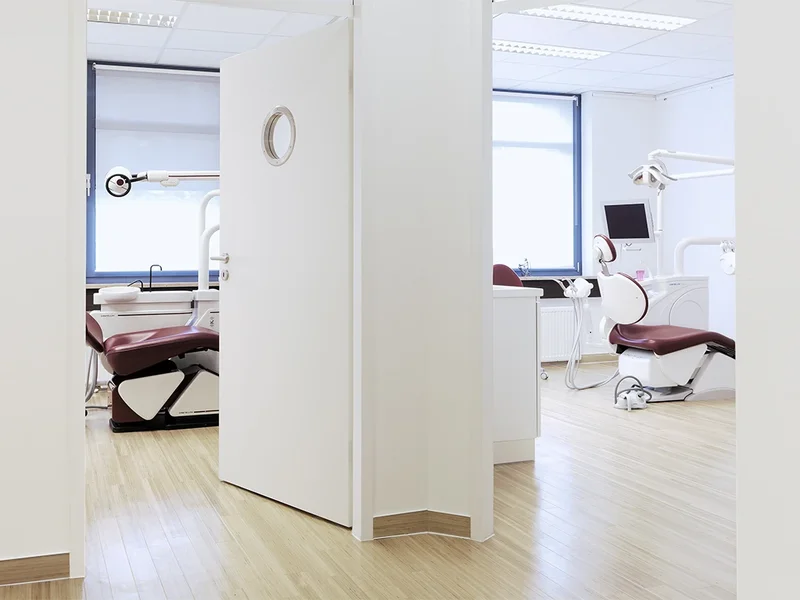 Zahnarzt Dr. Angelika Mollath